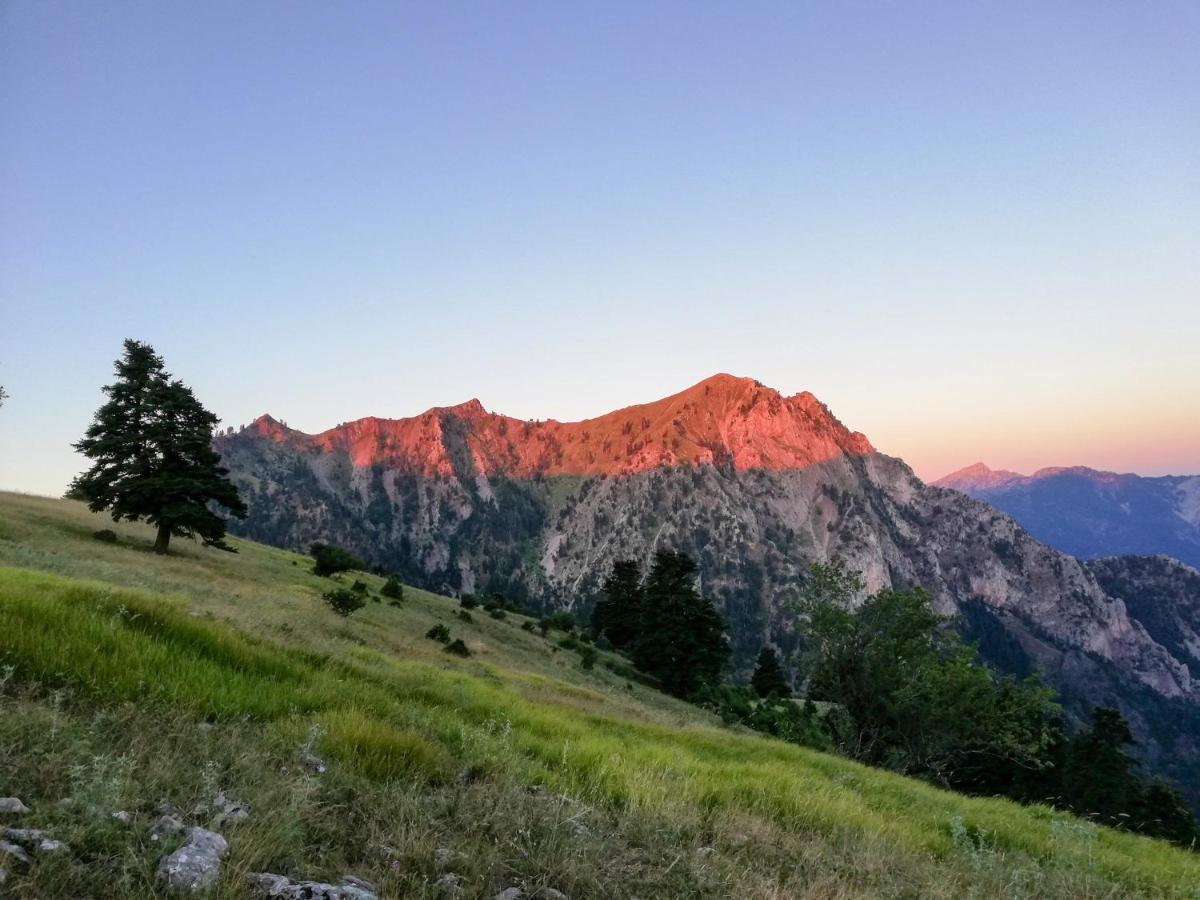 Valentini Guesthouse Karpenísion Exteriér fotografie