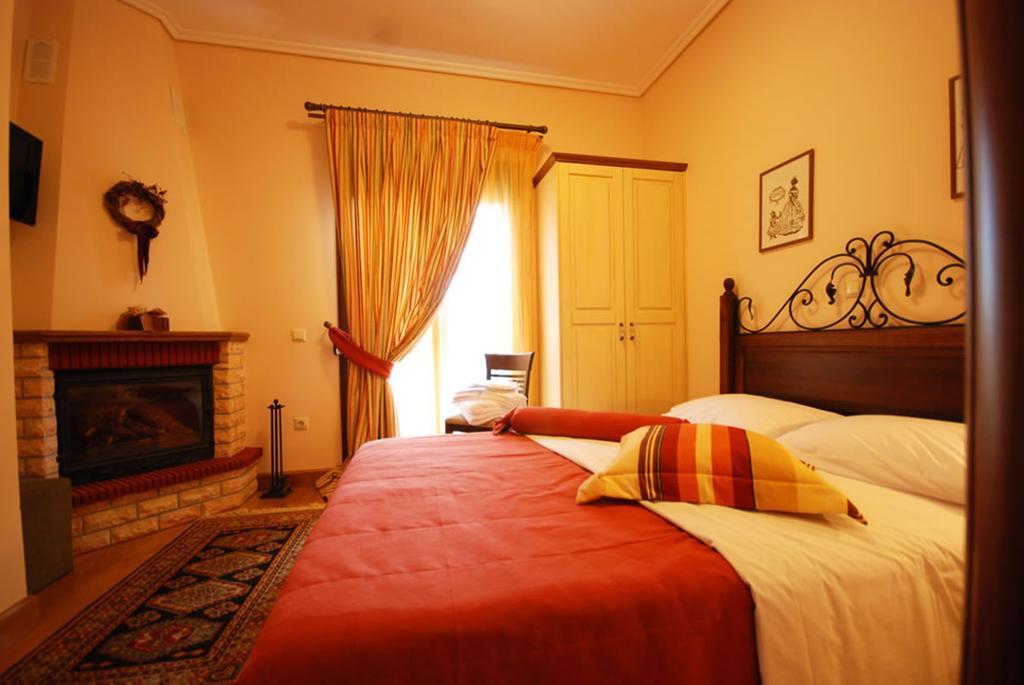 Valentini Guesthouse Karpenísion Pokoj fotografie
