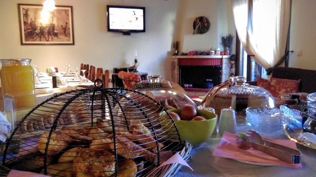 Valentini Guesthouse Karpenísion Exteriér fotografie